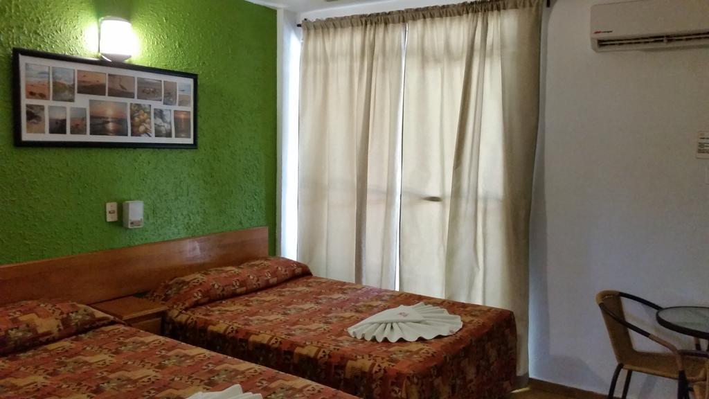 Delfin Playa Azul Ξενοδοχείο Lázaro Cárdenas Εξωτερικό φωτογραφία