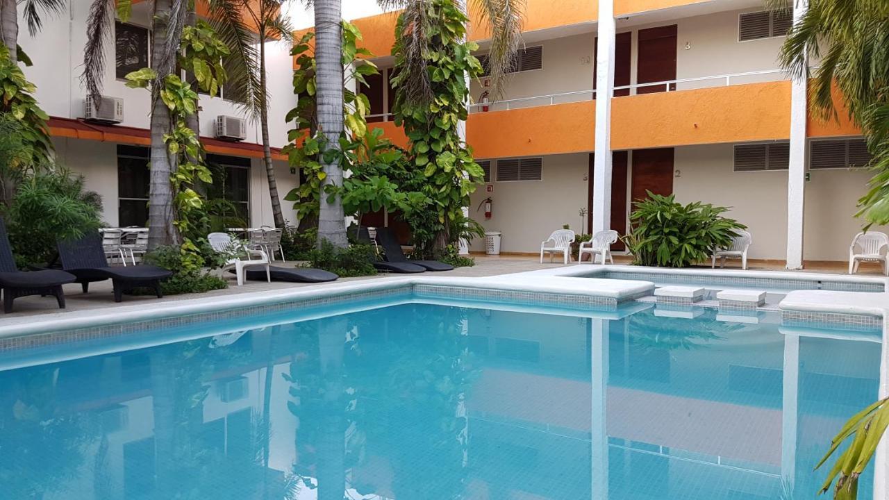 Delfin Playa Azul Ξενοδοχείο Lázaro Cárdenas Εξωτερικό φωτογραφία