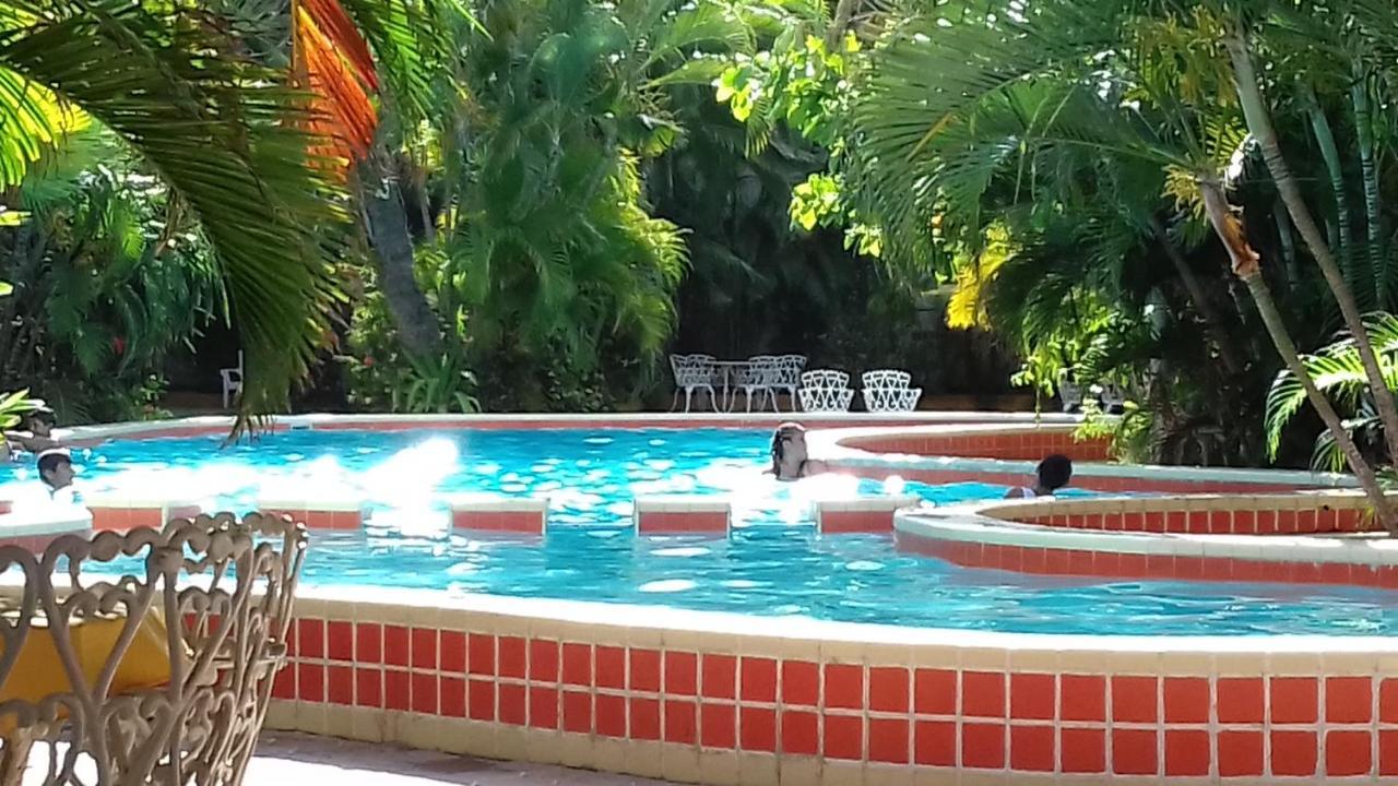 Delfin Playa Azul Ξενοδοχείο Lázaro Cárdenas Εξωτερικό φωτογραφία