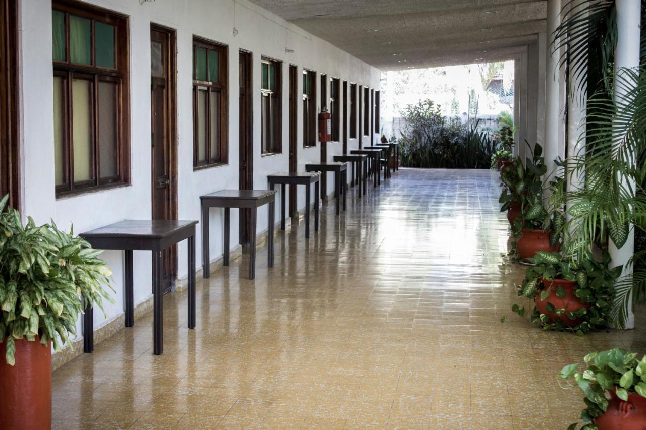 Delfin Playa Azul Ξενοδοχείο Lázaro Cárdenas Εξωτερικό φωτογραφία